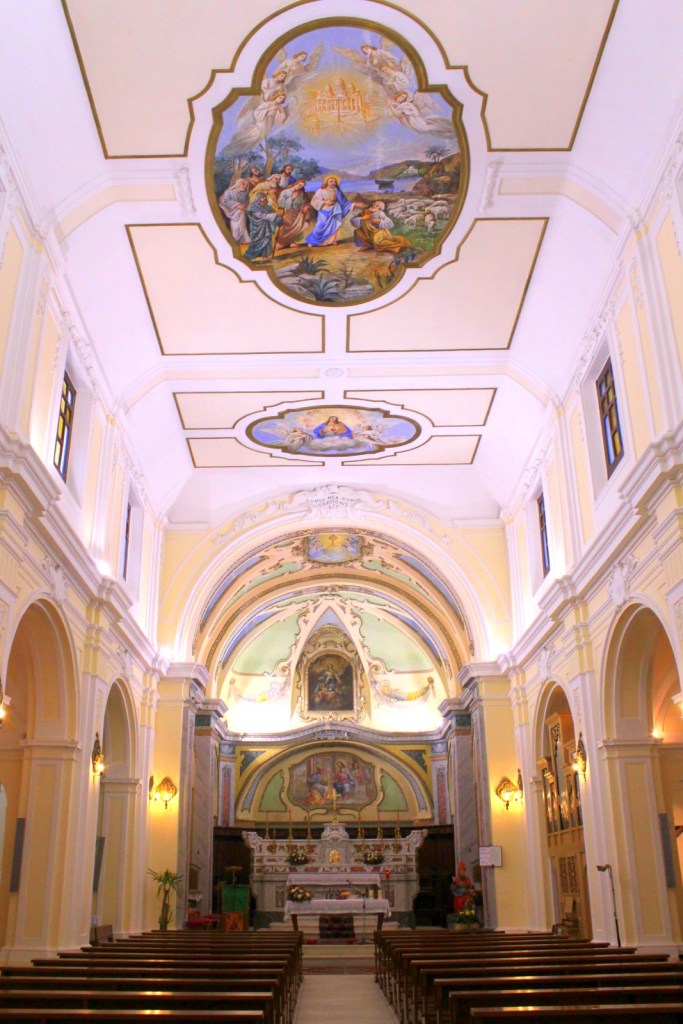 Interno Chiesa Madre